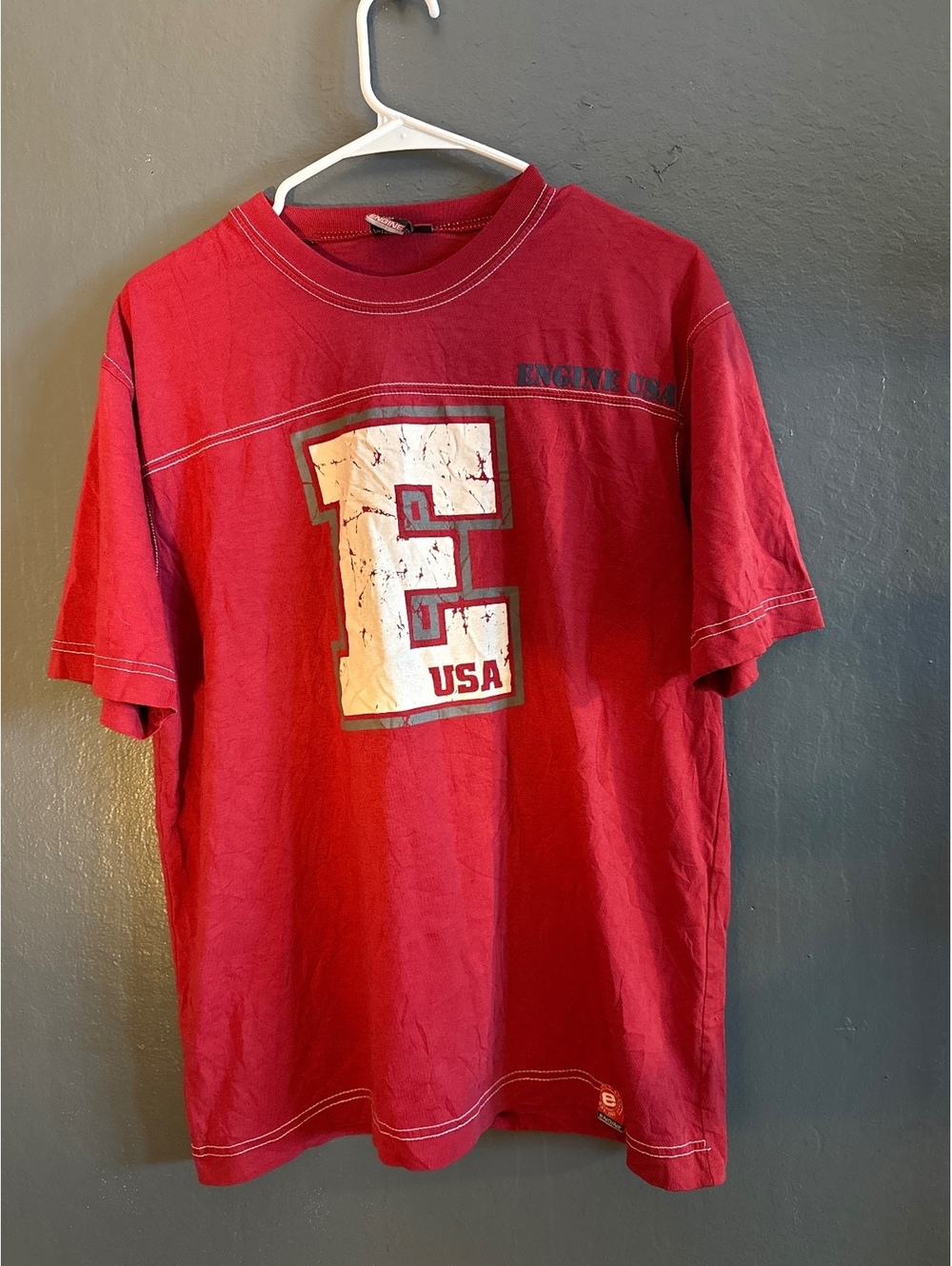 Engine USA Red Graphic T-Shirt Large
